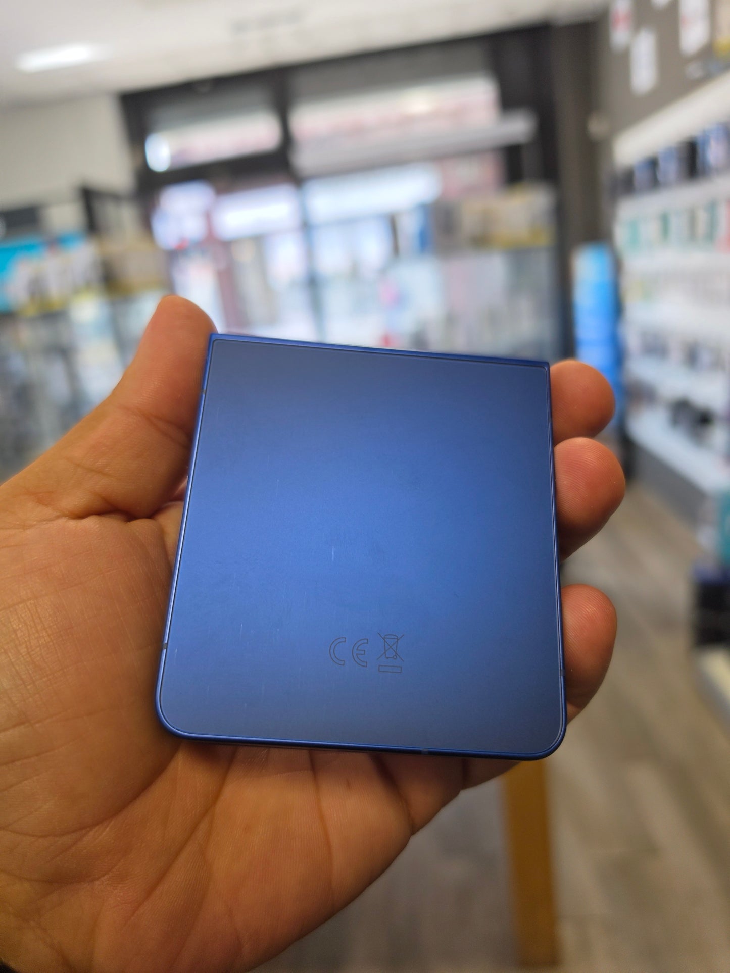 SAMSUNG GALAXY Z FLIP 7 512GB BLU UN MESE DI VITA